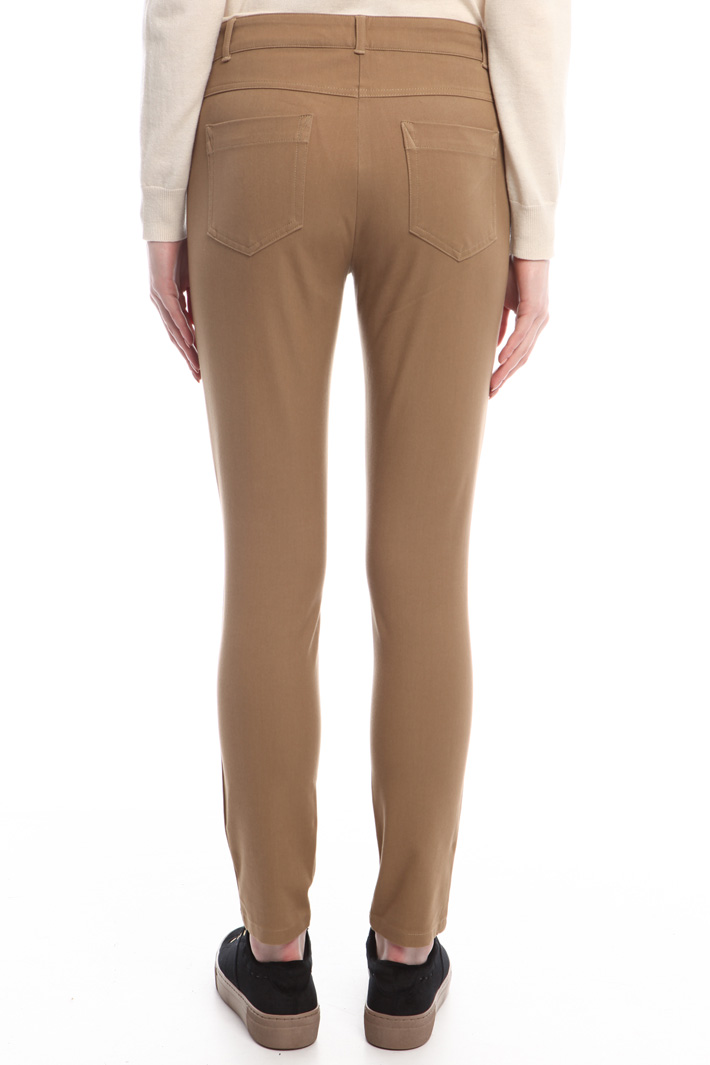 Pantaloni in gabardina stretch Diffusione Tessile Pantaloni in gabardina stretch Diffusione Tessile