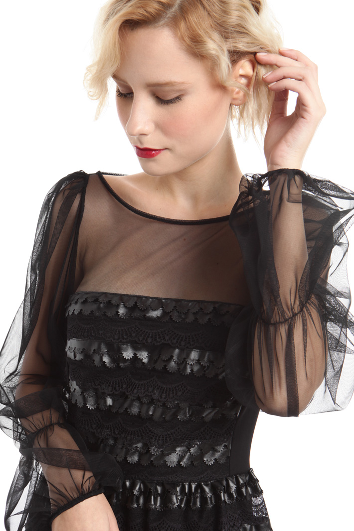 Abito princesse a balze Diffusione Tessile Abito princesse a balze Diffusione Tessile