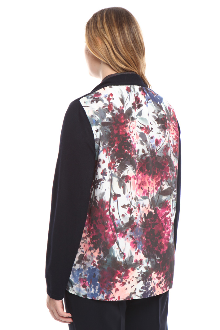 Cardigan in maglia e crepe Diffusione Tessile Cardigan in maglia e crepe Diffusione Tessile