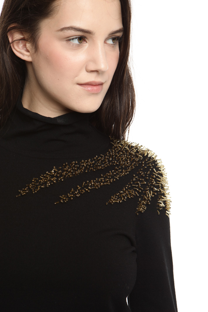 Abito con ricamo gold Diffusione Tessile Abito con ricamo gold Diffusione Tessile