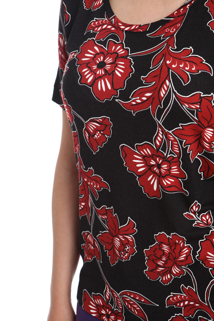 T-shirt in jersey stampata Diffusione Tessile T-shirt in jersey stampata Diffusione Tessile
