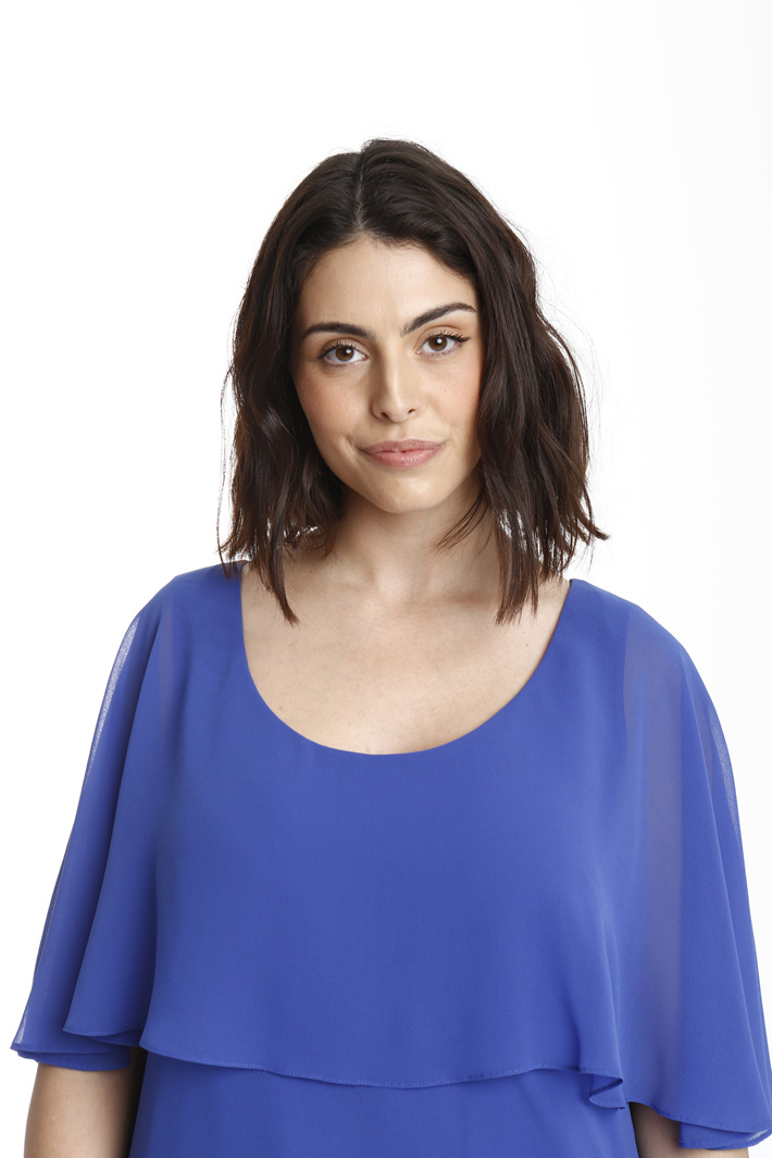 Abito con balza in georgette Diffusione Tessile Abito con balza in georgette Diffusione Tessile