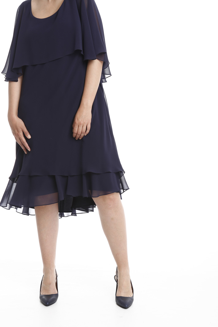 Abito con balza in georgette Diffusione Tessile Abito con balza in georgette Diffusione Tessile