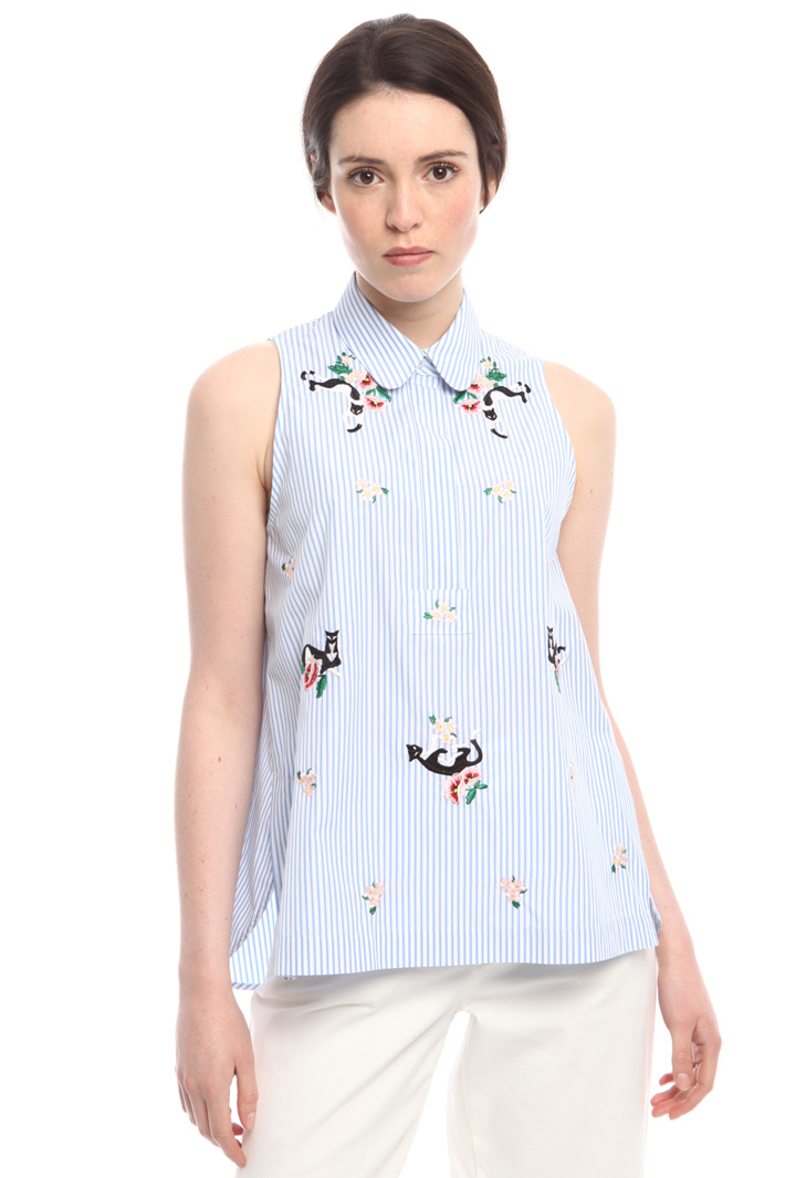Camicia ricamata senza maniche Diffusione Tessile Camicia ricamata senza maniche Diffusione Tessile