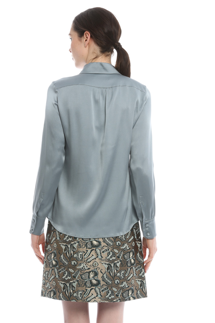 Camicia in raso di seta Diffusione Tessile Camicia in raso di seta Diffusione Tessile