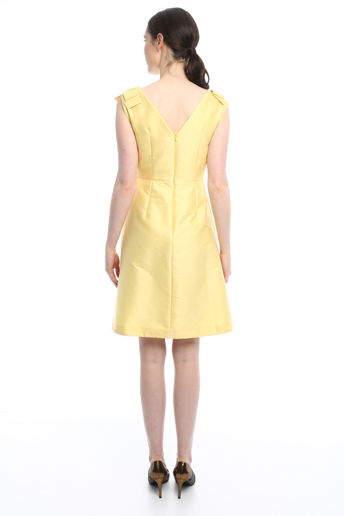 Princesse dress con fiocco Diffusione Tessile Princesse dress con fiocco Diffusione Tessile