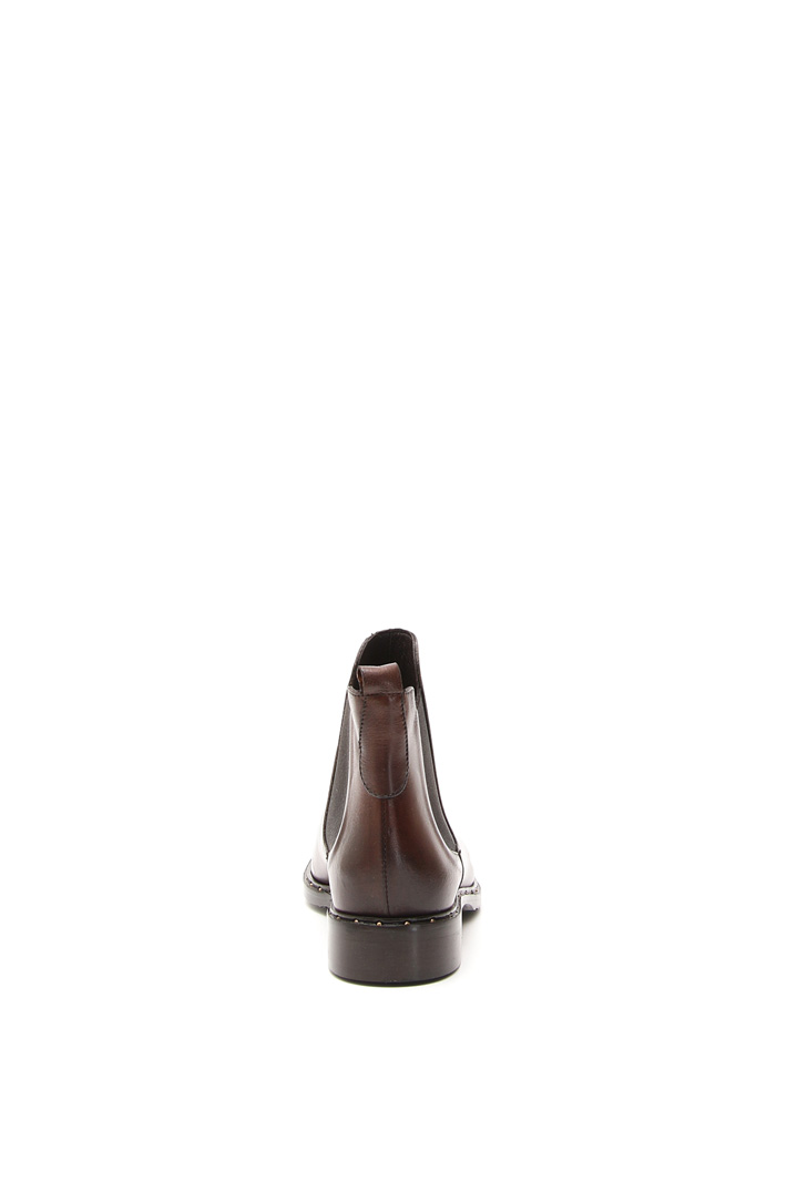 Stivaletti Chelsea con borchie Diffusione Tessile Stivaletti Chelsea con borchie Diffusione Tessile