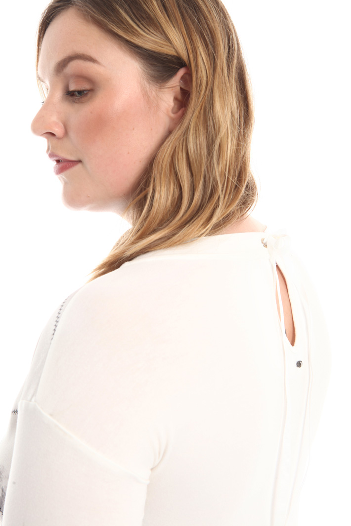 T-shirt in jersey con velluto Diffusione Tessile T-shirt in jersey con velluto Diffusione Tessile