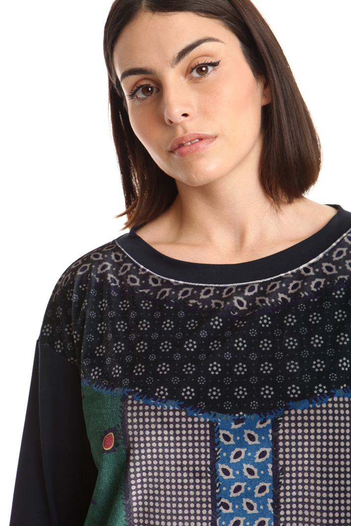 T-shirt in jersey con velluto Diffusione Tessile T-shirt in jersey con velluto Diffusione Tessile
