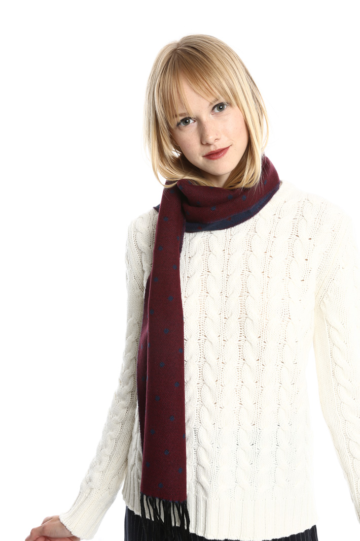 Sciarpa a pois con frange Diffusione Tessile Sciarpa a pois con frange Diffusione Tessile
