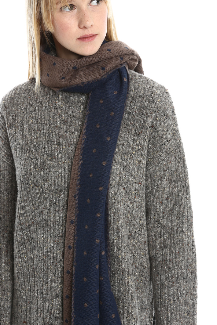 Sciarpa a pois con frange Diffusione Tessile Sciarpa a pois con frange Diffusione Tessile