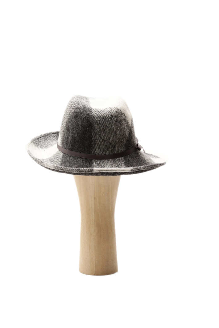 Fedora disegno check Diffusione Tessile Fedora disegno check Diffusione Tessile