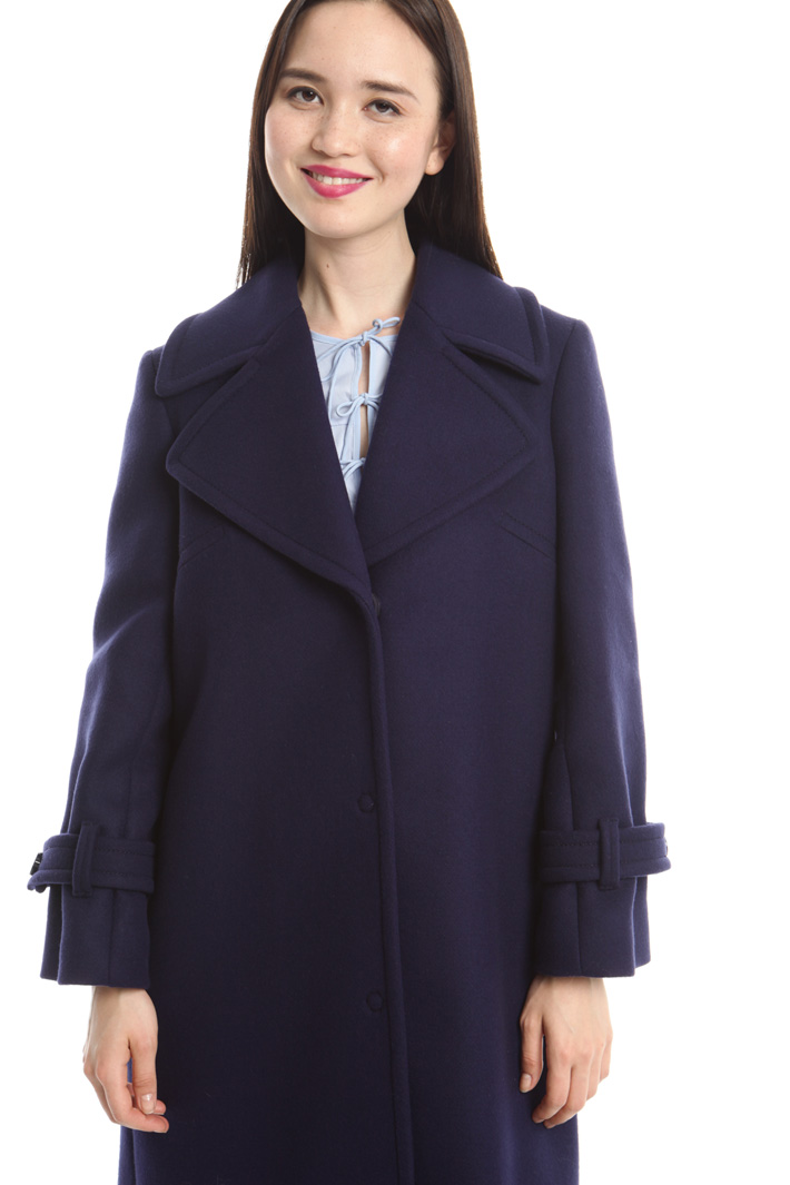Cappotto con maxi revers Diffusione Tessile Cappotto con maxi revers Diffusione Tessile