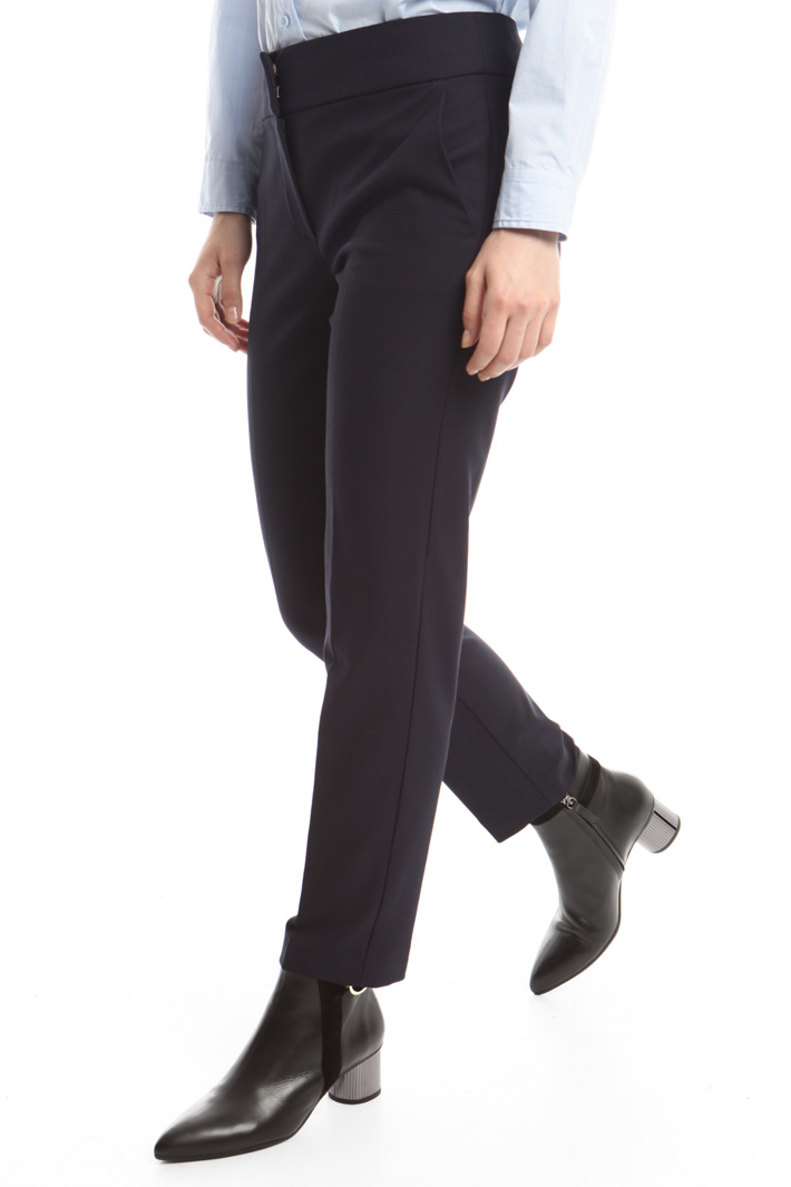 Pantaloni in crepe stretch Diffusione Tessile Pantaloni in crepe stretch Diffusione Tessile