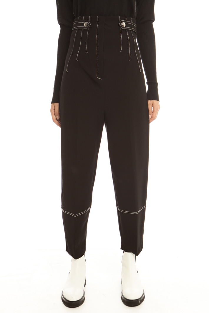 Pantaloni con impunture Diffusione Tessile Pantaloni con impunture Diffusione Tessile