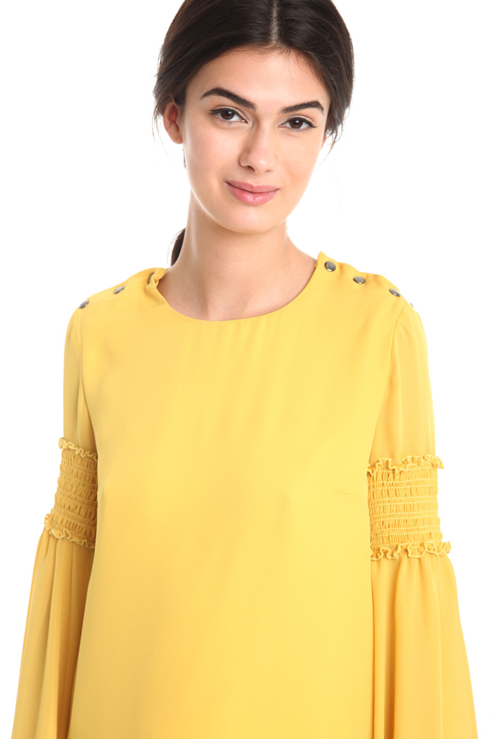 Abito in doppia georgette Diffusione Tessile Abito in doppia georgette Diffusione Tessile