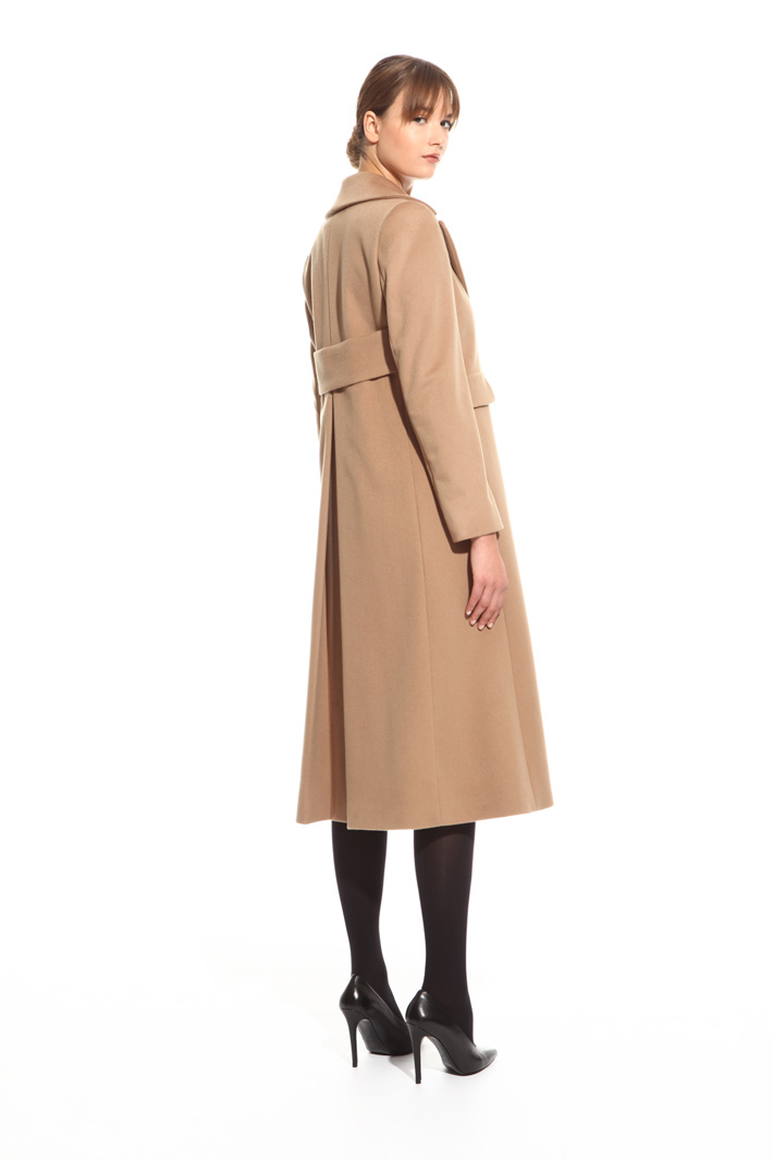 Cappotto lungo con revers Diffusione Tessile Cappotto lungo con revers Diffusione Tessile