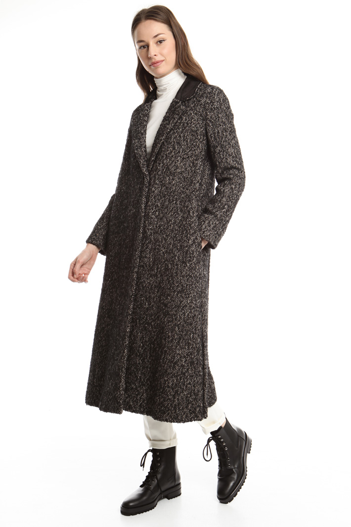 Cappotto in tweed di lana Diffusione Tessile Cappotto in tweed di lana Diffusione Tessile