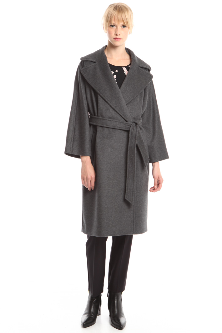 Cappotto con maxi revers Diffusione Tessile Cappotto con maxi revers Diffusione Tessile