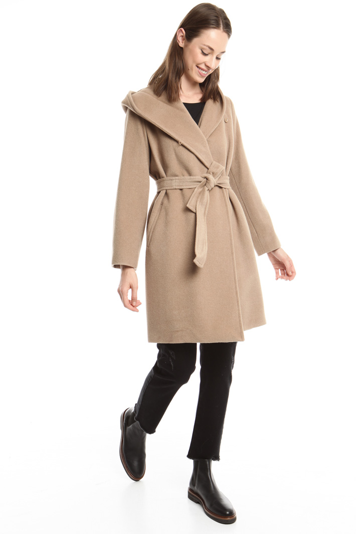 Cappotto in misto lana e seta Diffusione Tessile Cappotto in misto lana e seta Diffusione Tessile