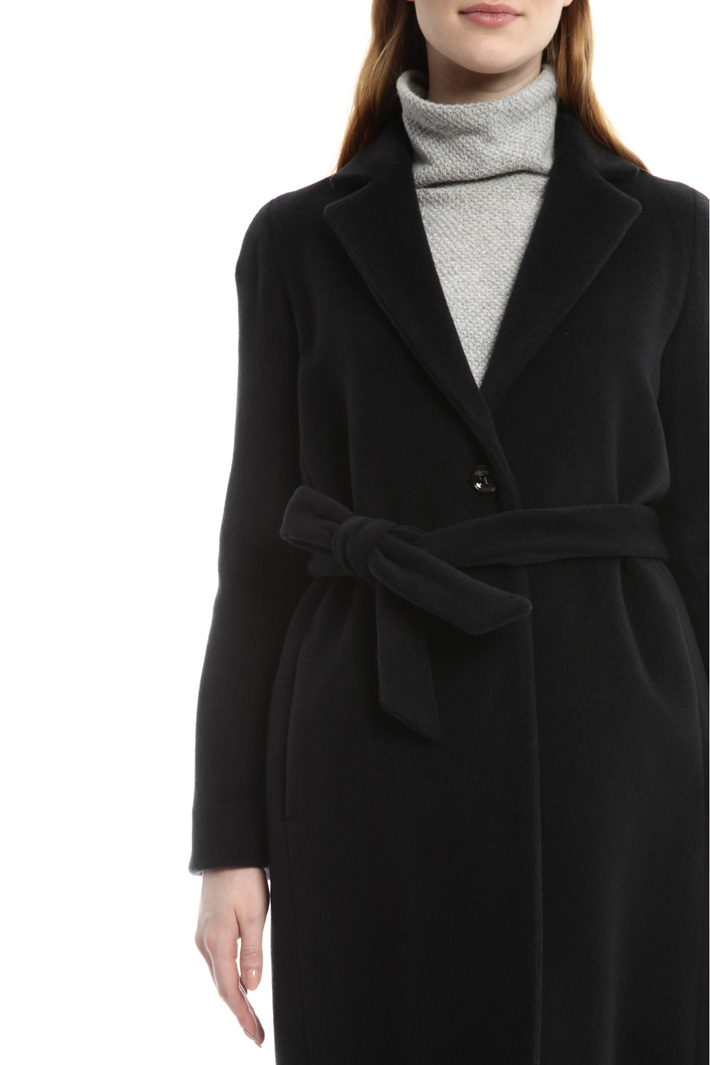 Cappotto in lana e cashmere Diffusione Tessile Cappotto in lana e cashmere Diffusione Tessile