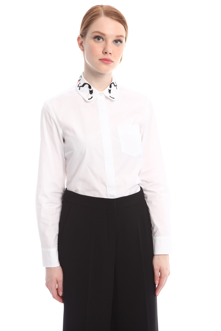 Camicia con colletto ricamato Diffusione Tessile Camicia con colletto ricamato Diffusione Tessile