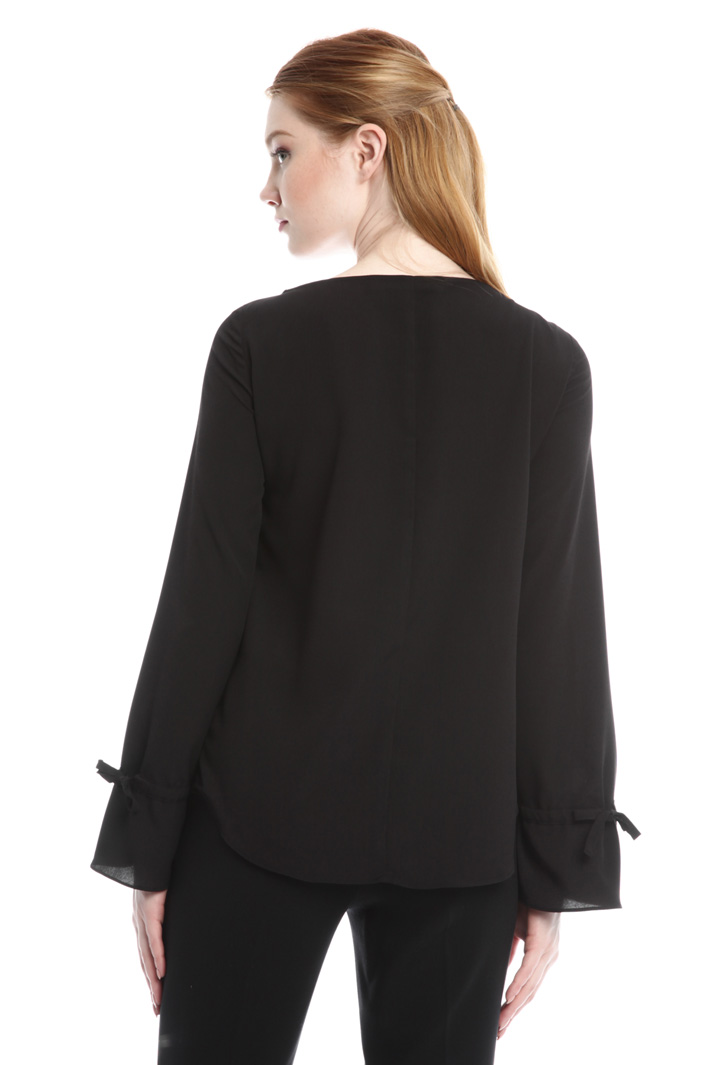 Blusa in tessuto crepe Diffusione Tessile Blusa in tessuto crepe Diffusione Tessile