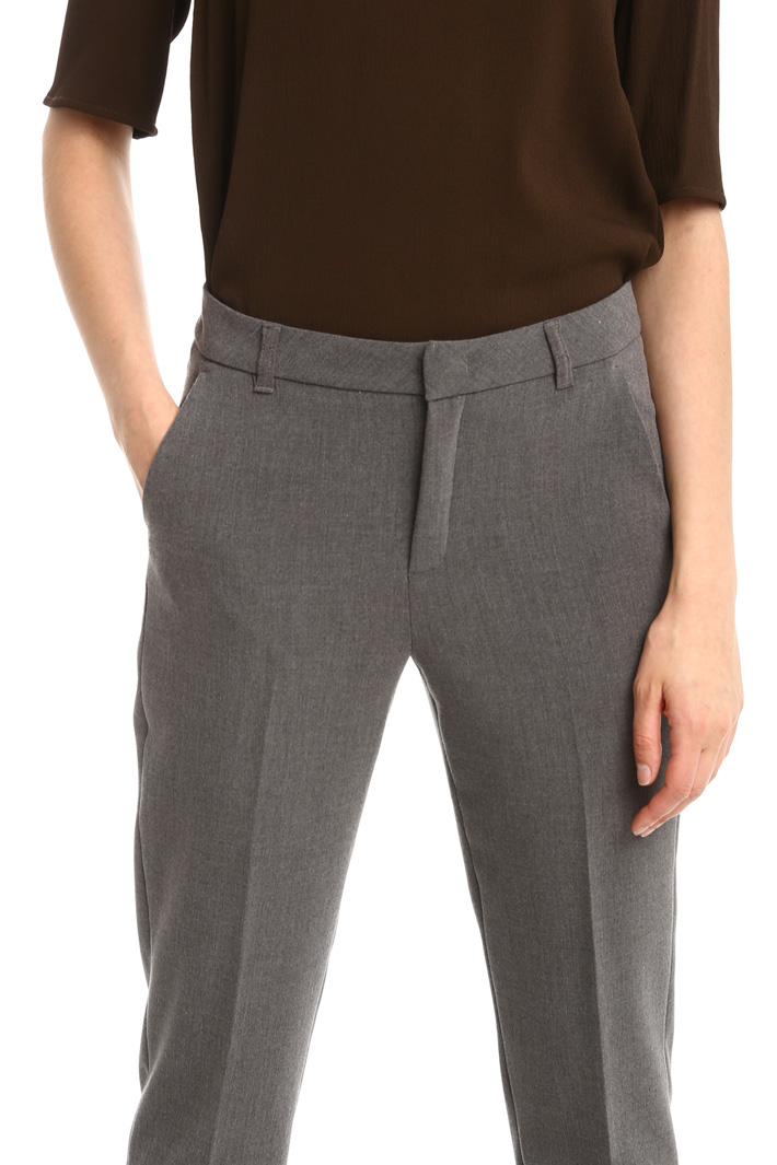 Pantaloni in tessuto stretch Diffusione Tessile Pantaloni in tessuto stretch Diffusione Tessile