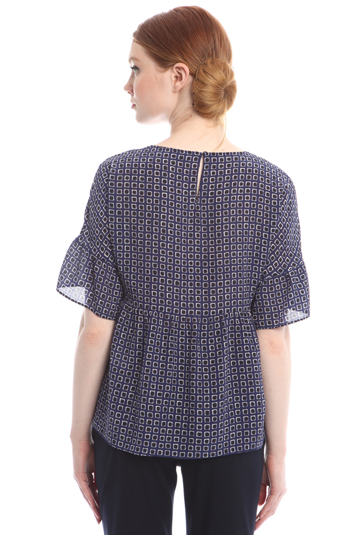 Blusa con stampa fantasia Diffusione Tessile Blusa con stampa fantasia Diffusione Tessile