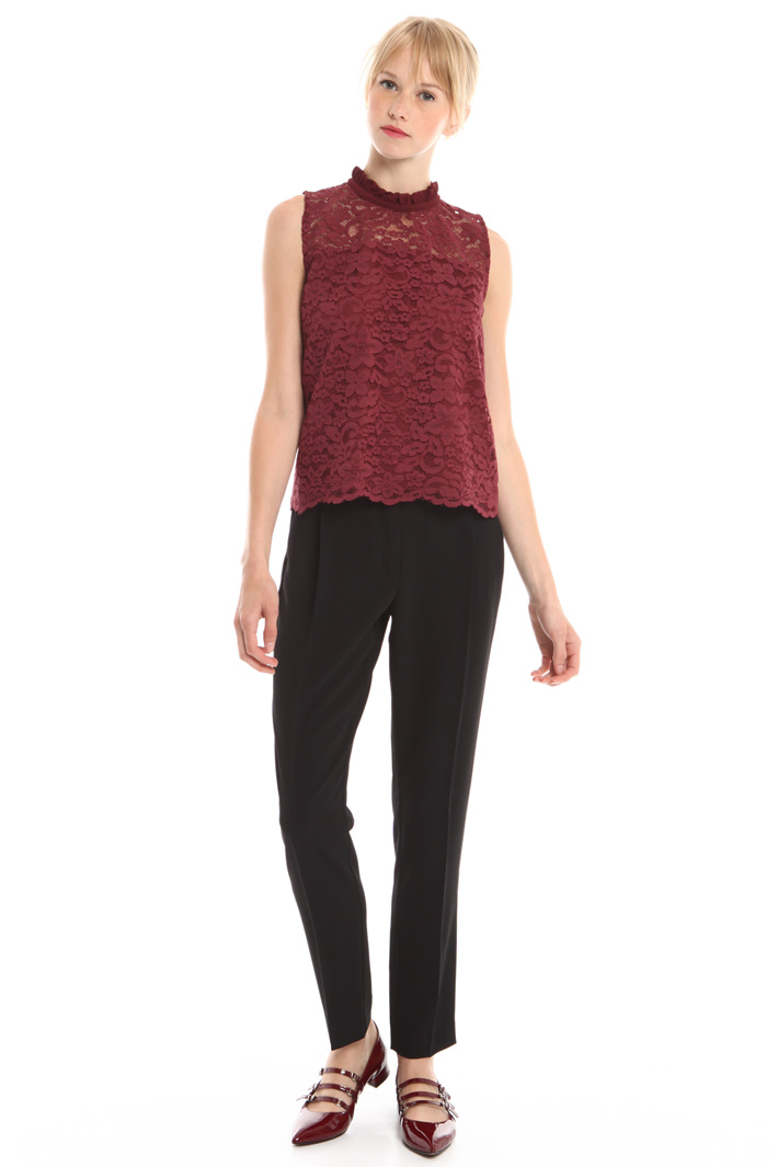 Top smanicato in pizzo Diffusione Tessile Top smanicato in pizzo Diffusione Tessile