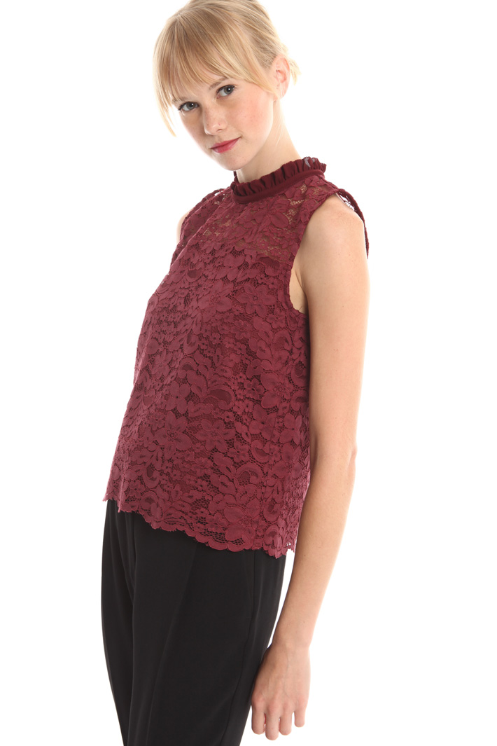 Top smanicato in pizzo Diffusione Tessile Top smanicato in pizzo Diffusione Tessile