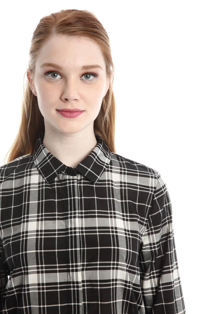 Camicia over in cotone Diffusione Tessile Camicia over in cotone Diffusione Tessile