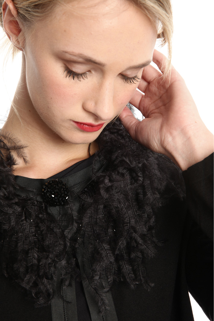 Cardigan boxy con piume Diffusione Tessile Cardigan boxy con piume Diffusione Tessile