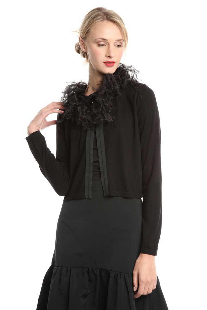 Cardigan boxy con piume Diffusione Tessile Cardigan boxy con piume Diffusione Tessile