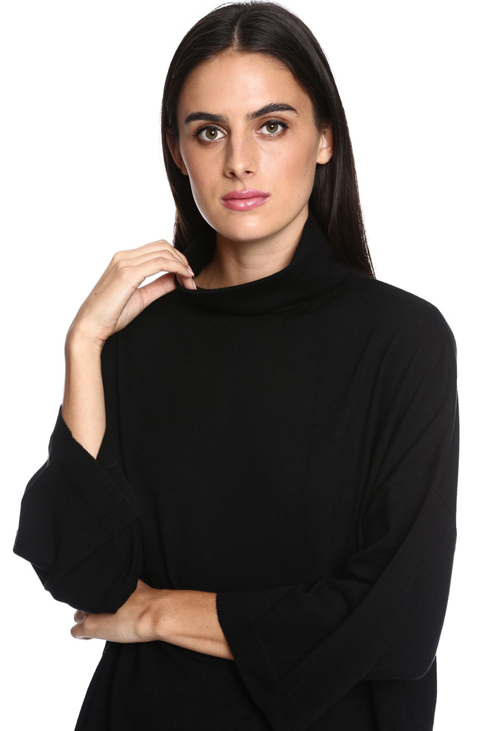 Maglia con manica a kimono Diffusione Tessile Maglia con manica a kimono Diffusione Tessile