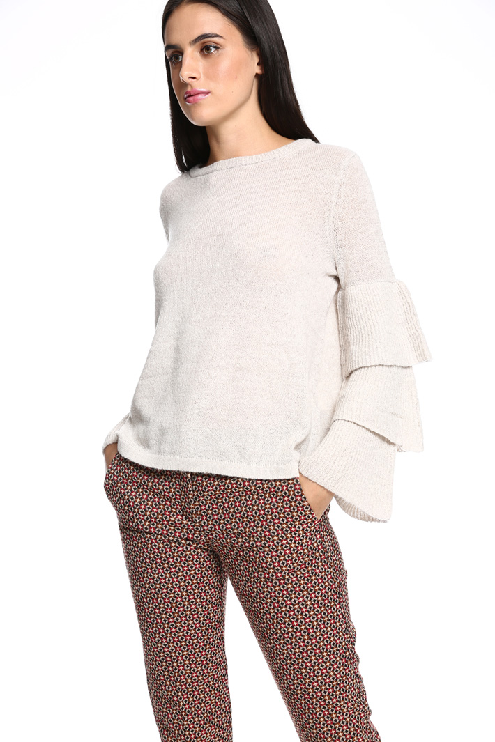 Maglia con maniche a balze Diffusione Tessile Maglia con maniche a balze Diffusione Tessile