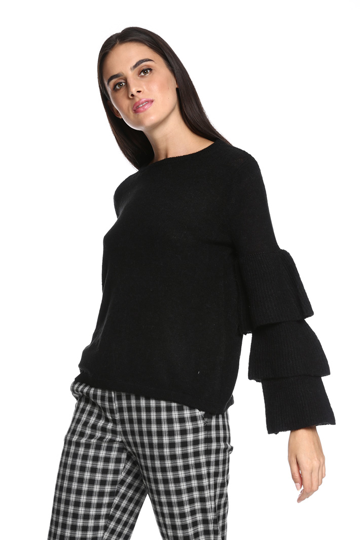Maglia con maniche a balze Diffusione Tessile Maglia con maniche a balze Diffusione Tessile