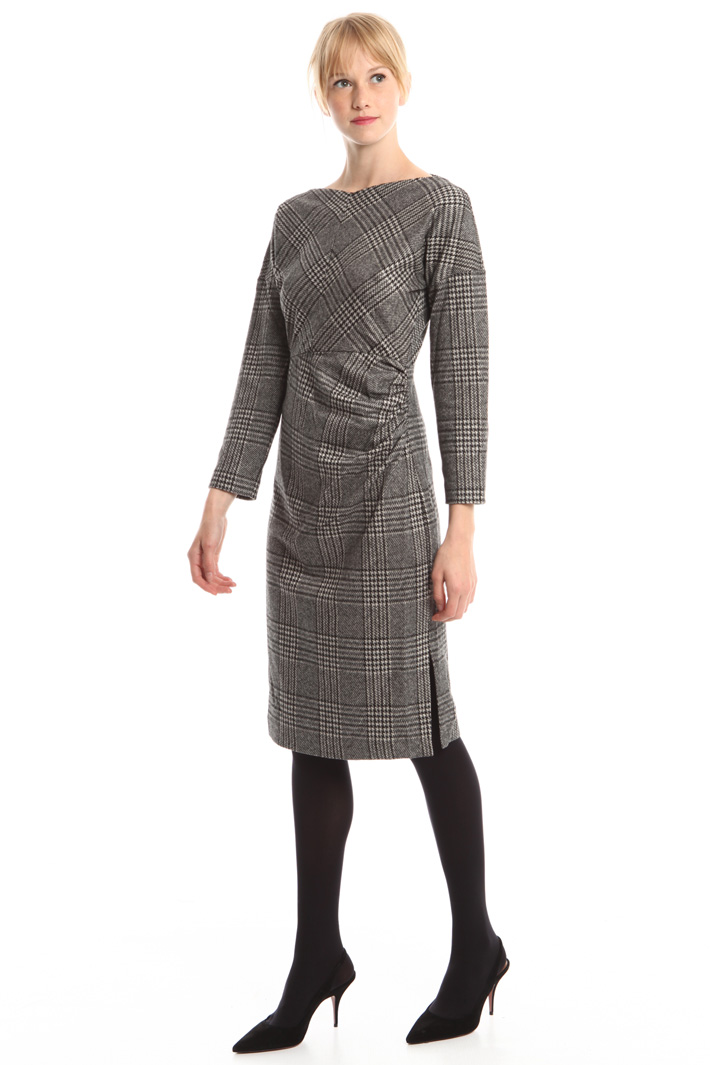 Yarn-dyed viscose sheath dress Diffusione Tessile Yarn-dyed viscose sheath dress Diffusione Tessile