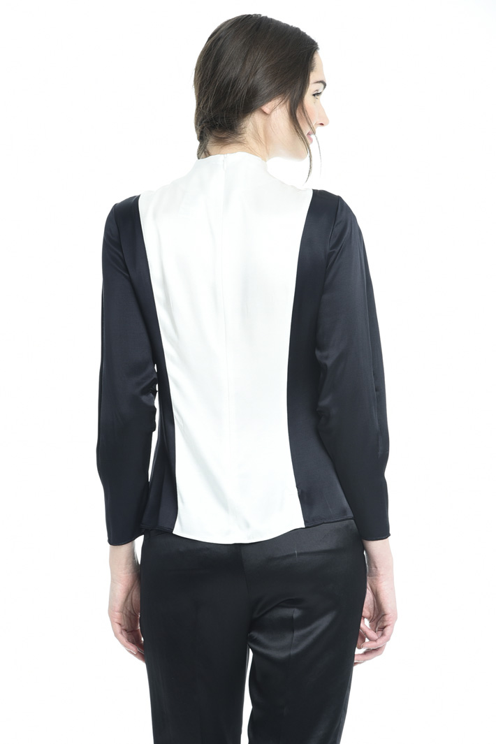 Blusa in raso Diffusione Tessile Blusa in raso Diffusione Tessile