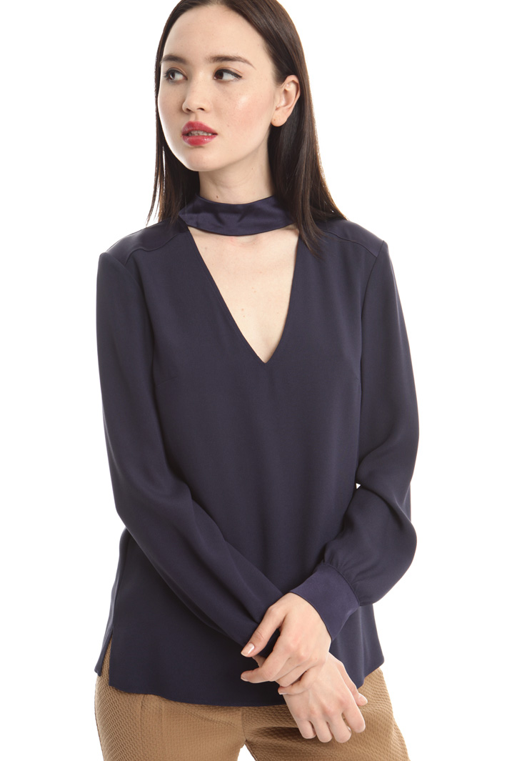Blusa in crepe enver satin Diffusione Tessile Blusa in crepe enver satin Diffusione Tessile