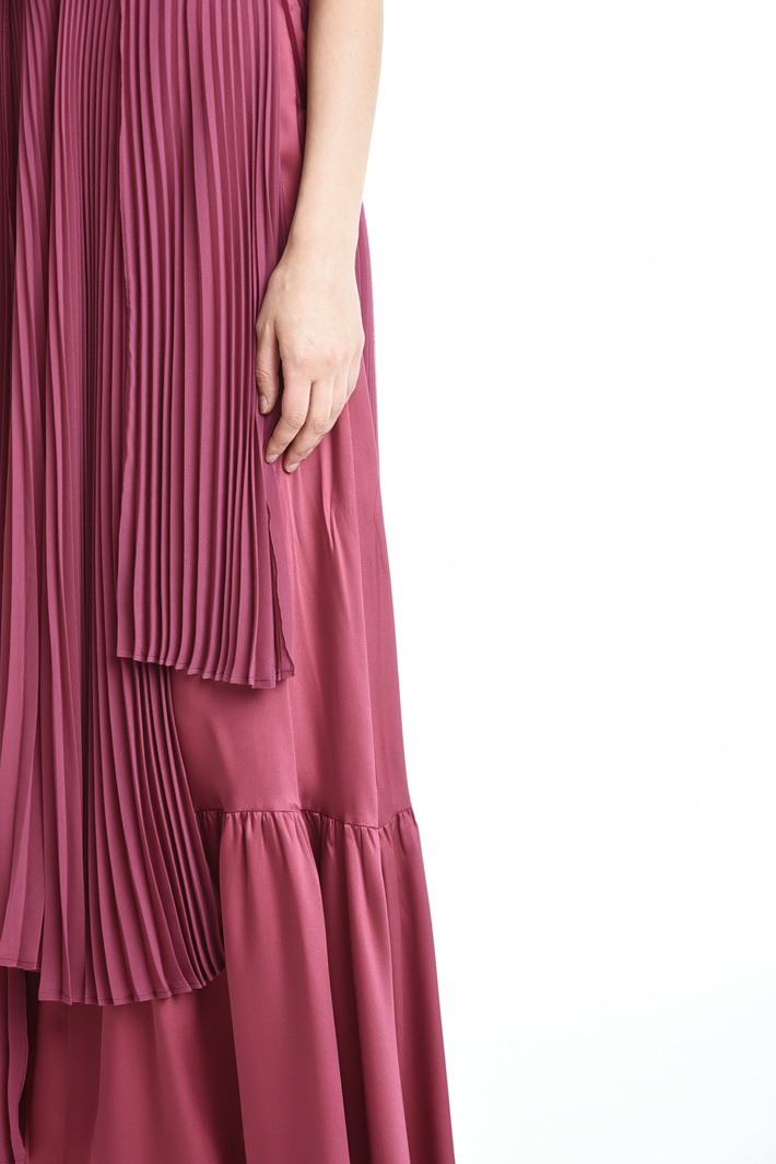 Abito in twill e crepe Diffusione Tessile Abito in twill e crepe Diffusione Tessile