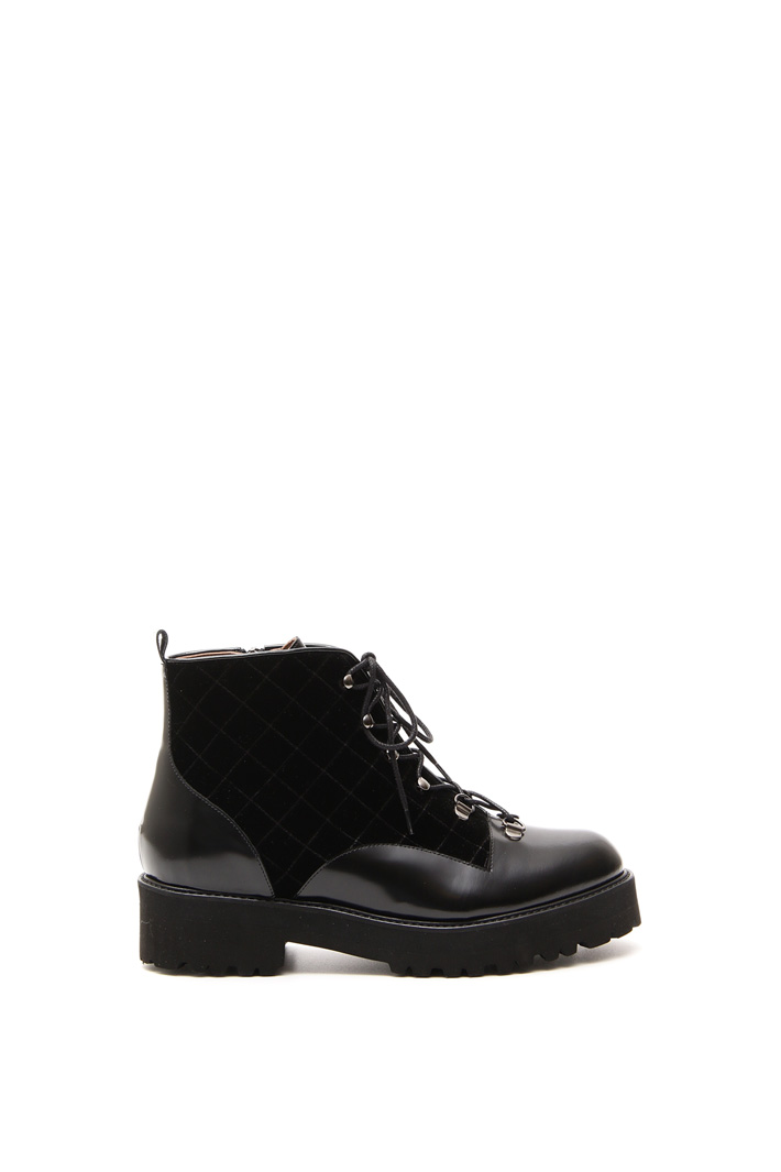 Waterproof leather boots Diffusione Tessile Waterproof leather boots Diffusione Tessile