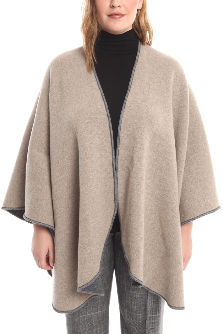 Poncho in lana doppia Diffusione Tessile Poncho in lana doppia Diffusione Tessile