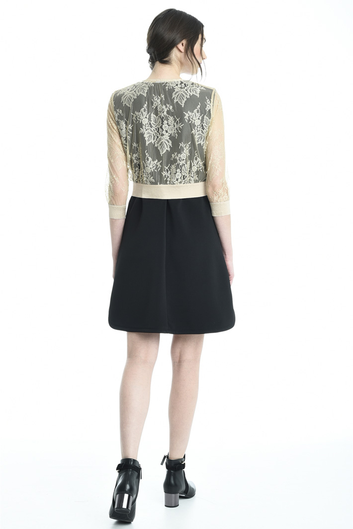 Giacca in tulle e pizzo Diffusione Tessile Giacca in tulle e pizzo Diffusione Tessile