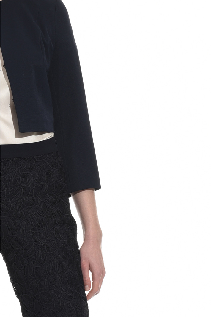 Stretch faille bolero Intrend Stretch faille bolero Intrend
