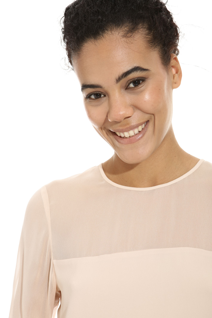 Crepe and georgette shirt Intrend Crepe and georgette shirt Intrend