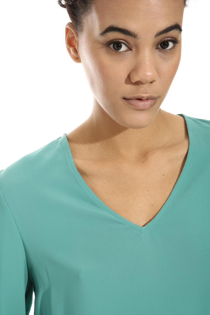 Flounced crepe blouse Intrend Flounced crepe blouse Intrend