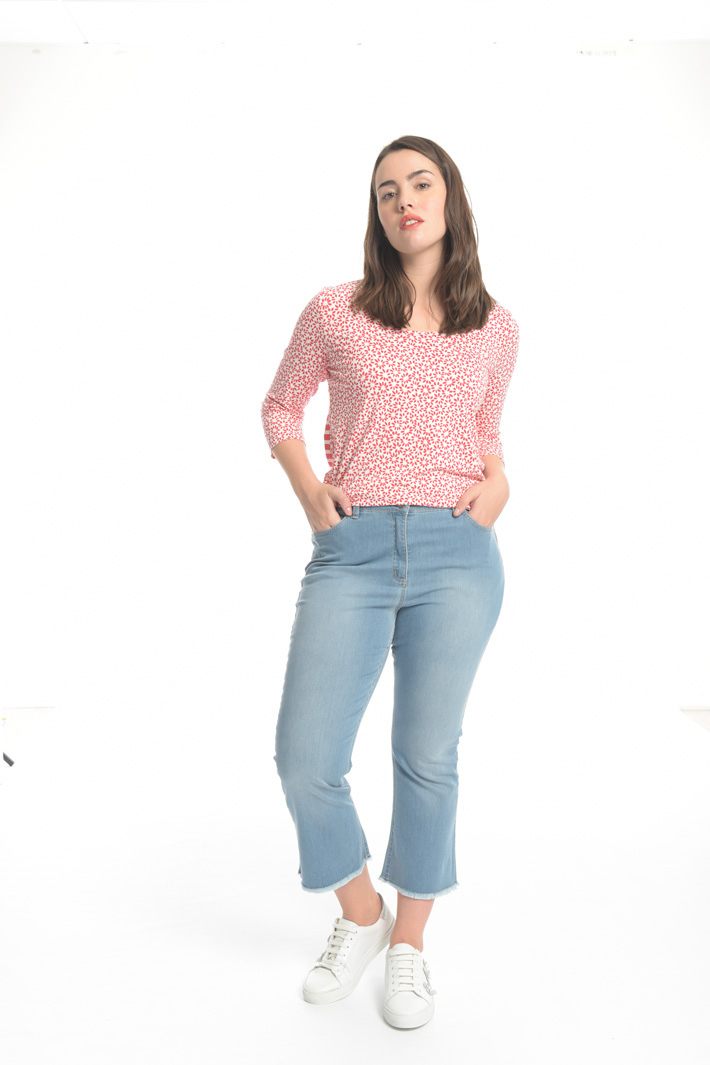 Jeans con orlo sfrangiato Intrend Jeans con orlo sfrangiato Intrend