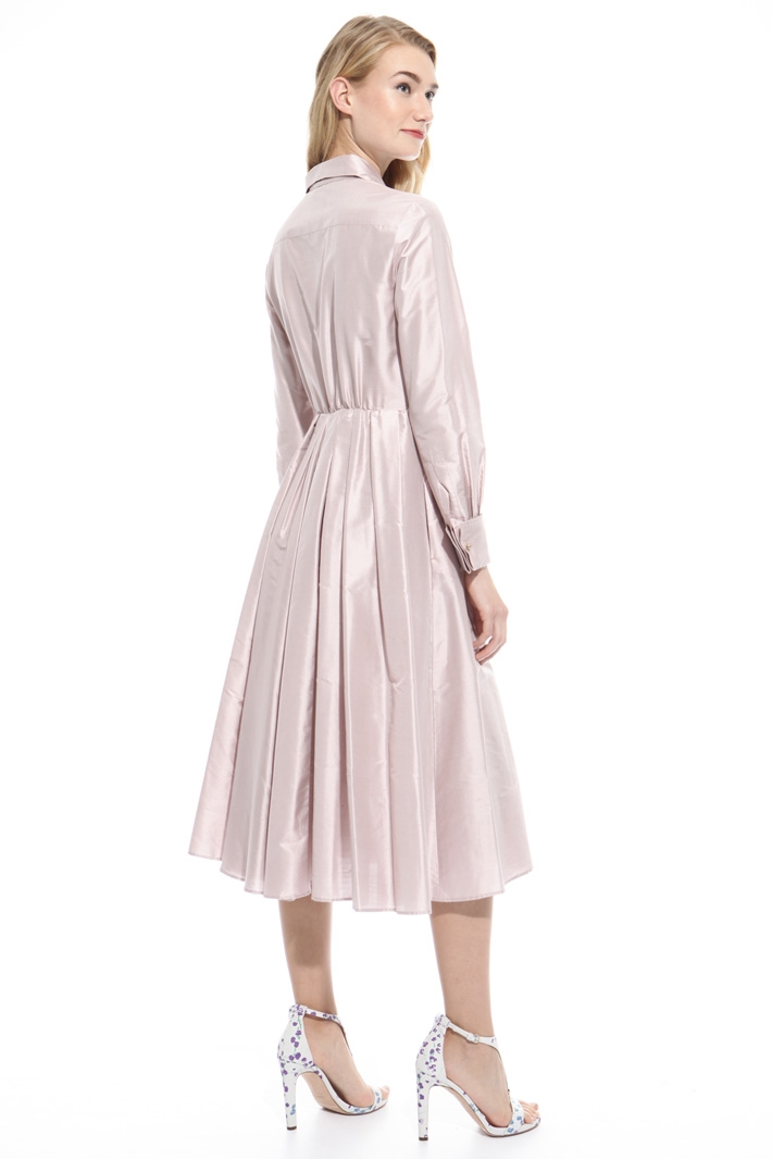 Shantung princesse-line dress Intrend Shantung princesse-line dress Intrend