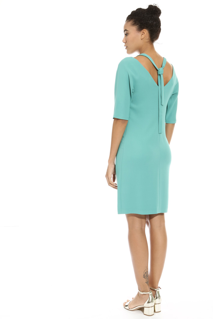 Abito in cady con cut-out Intrend Abito in cady con cut-out Intrend